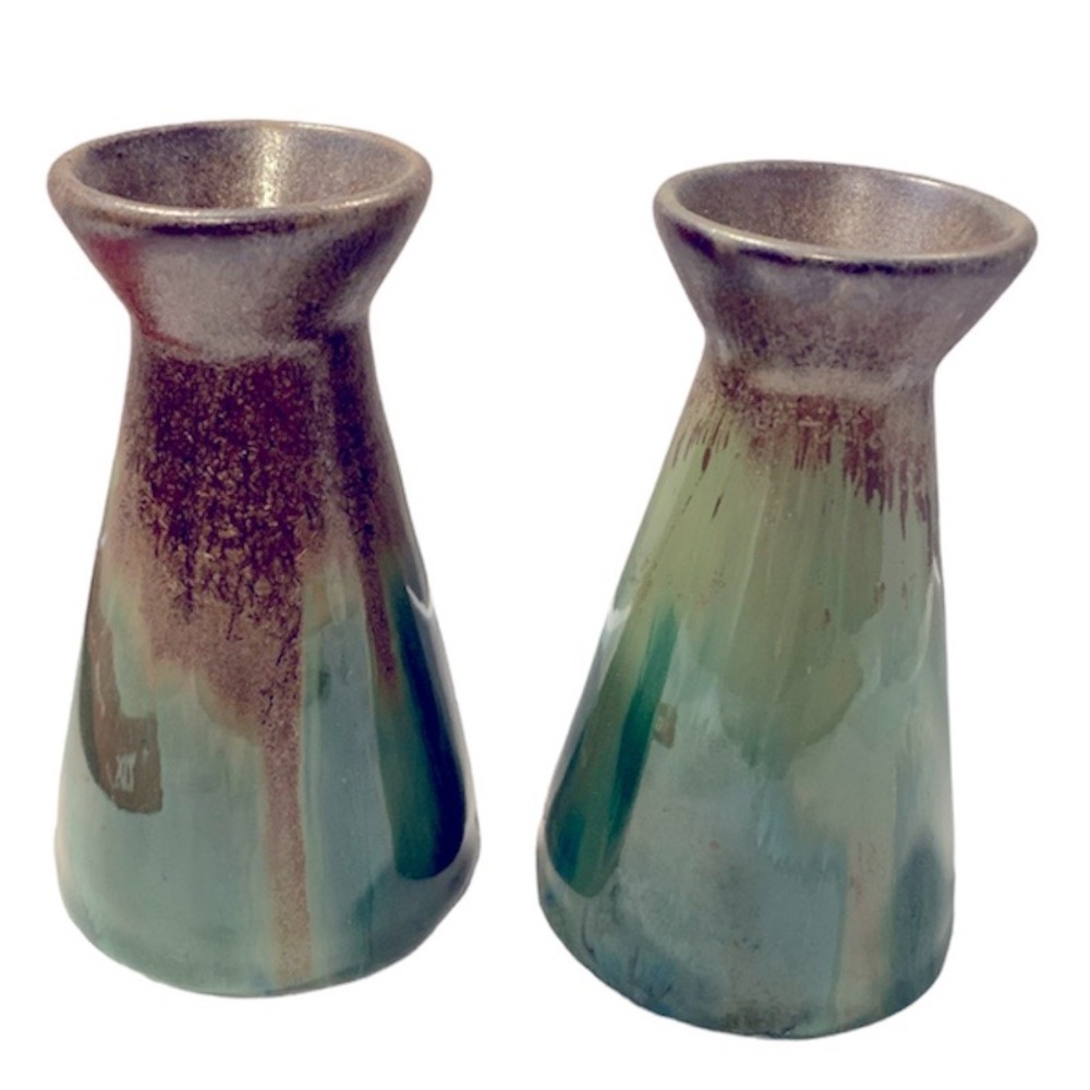 Mini vase approximately 5“ tall 2 piece set